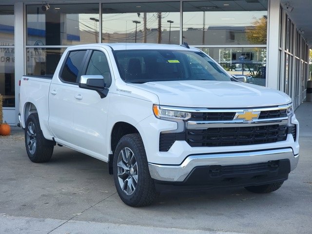 New 2026 Chevrolet Silverado 1500 LT image 2