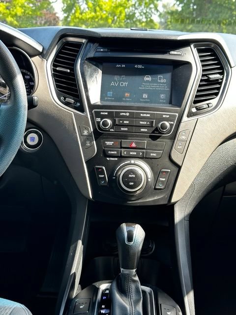 Used 2018 Hyundai Santa Fe Sport w/ 2.4L Value Package 02 AWD/4WD image 28