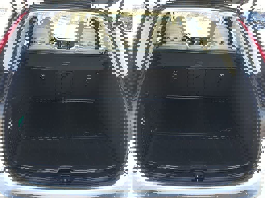 Used 2025 Volvo XC60 T8 Core w/ Protection Package Premier image 32