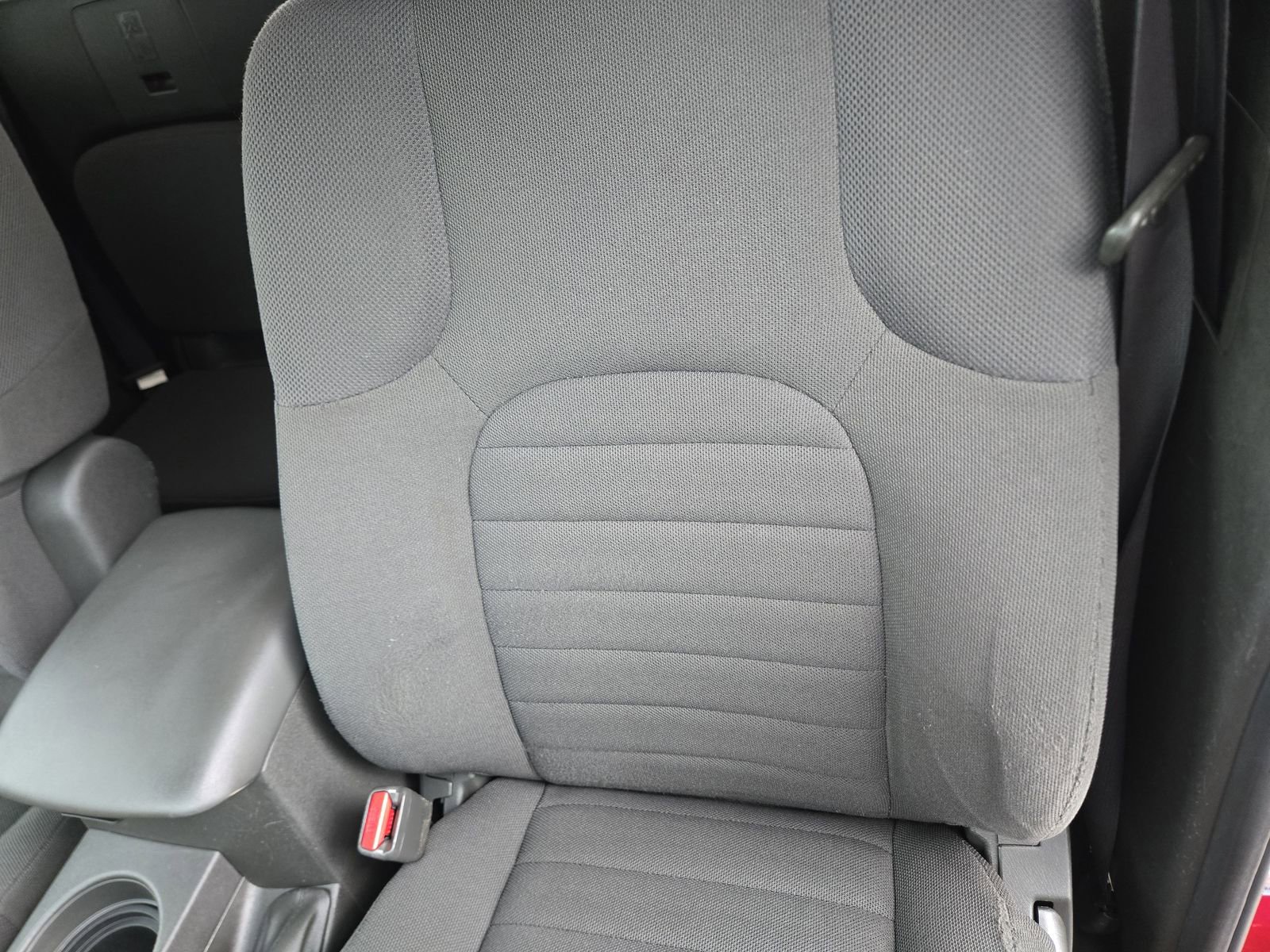 Used 2006 Nissan Frontier XE w/ (G01) XE Preferred Pkg image 22