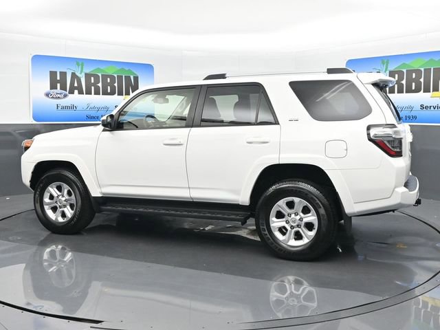 Used 2024 Toyota 4Runner SR5 image 3