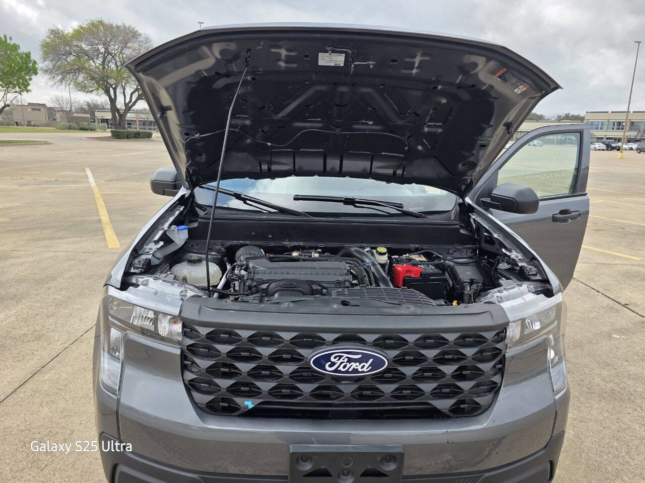 Used 2025 Ford Maverick XL w/ Equipment Group 102A image 29