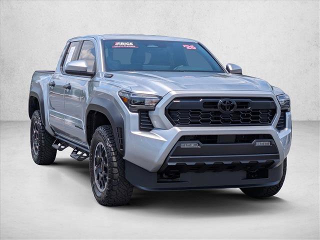 Used 2026 Toyota Tacoma TRD Off-Road AWD/4WD image 3