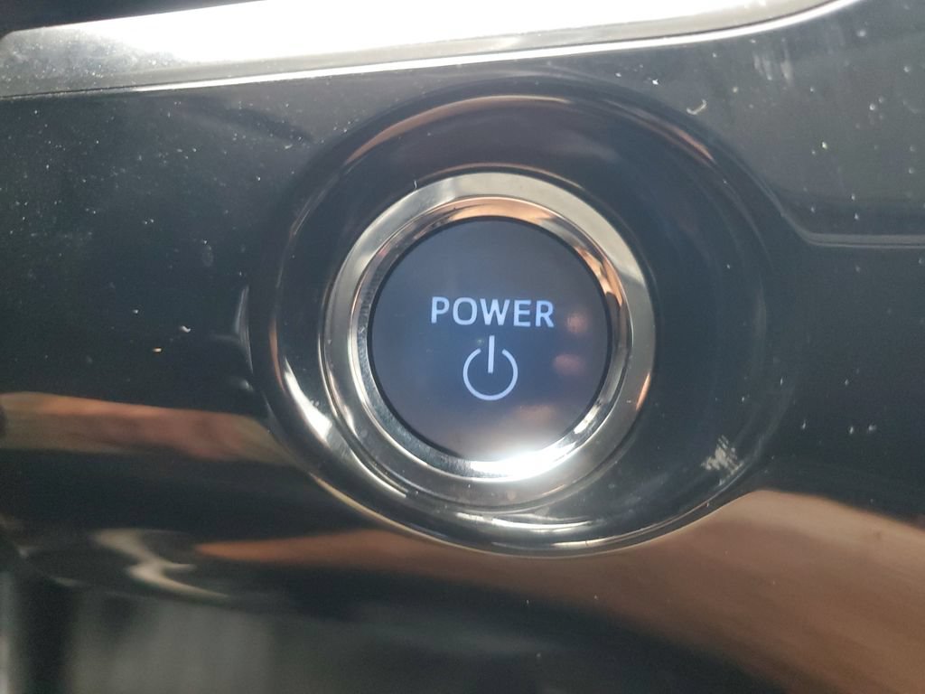 Used 2020 Toyota Prius Prime XLE FWD image 27