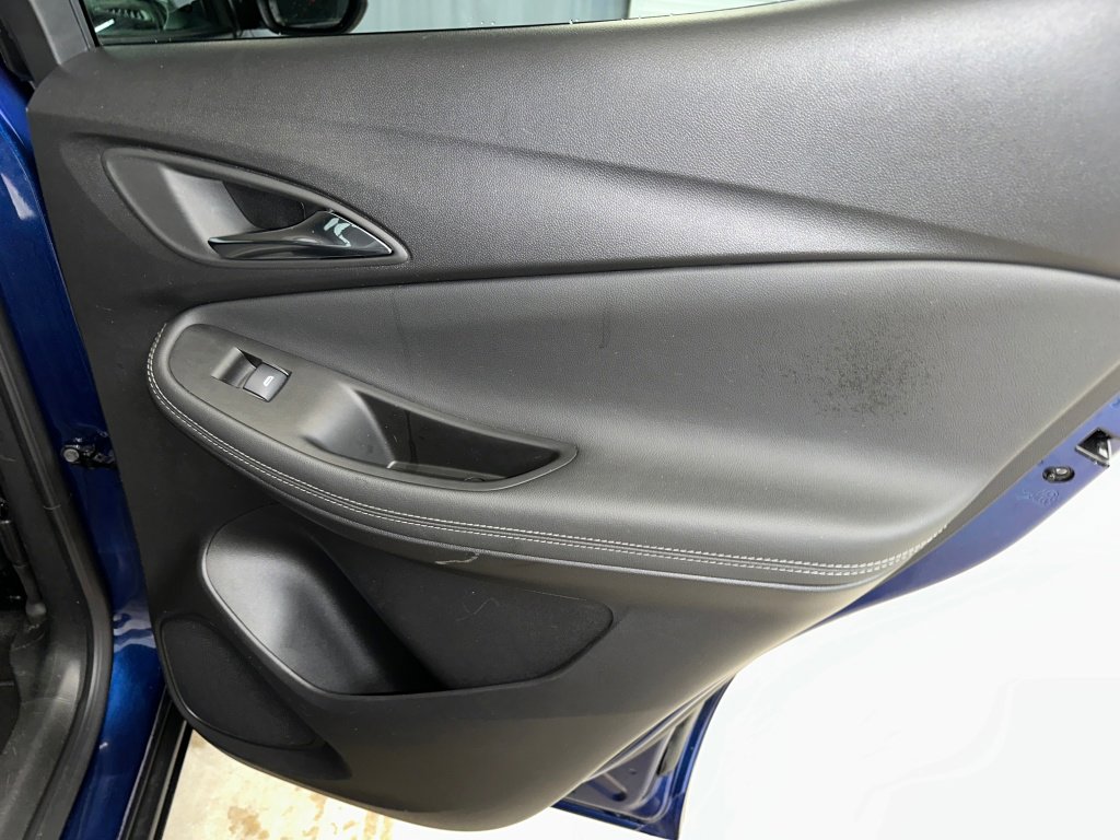 Certified 2023 Buick Encore GX Select w/ Safety Package II image 26