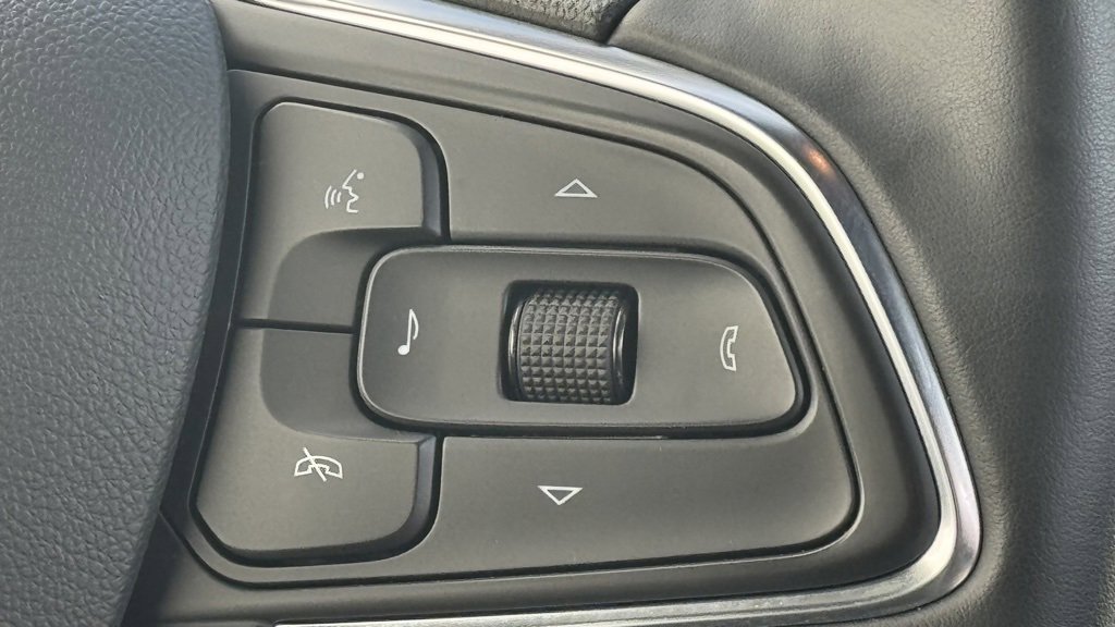 Used 2024 Buick Envista Preferred w/ Convenience I Package image 10