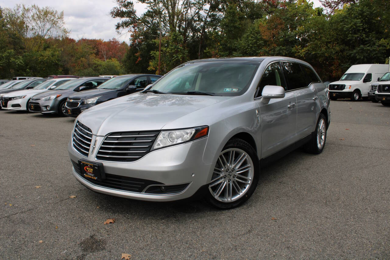 Used 2019 Lincoln MKT AWD