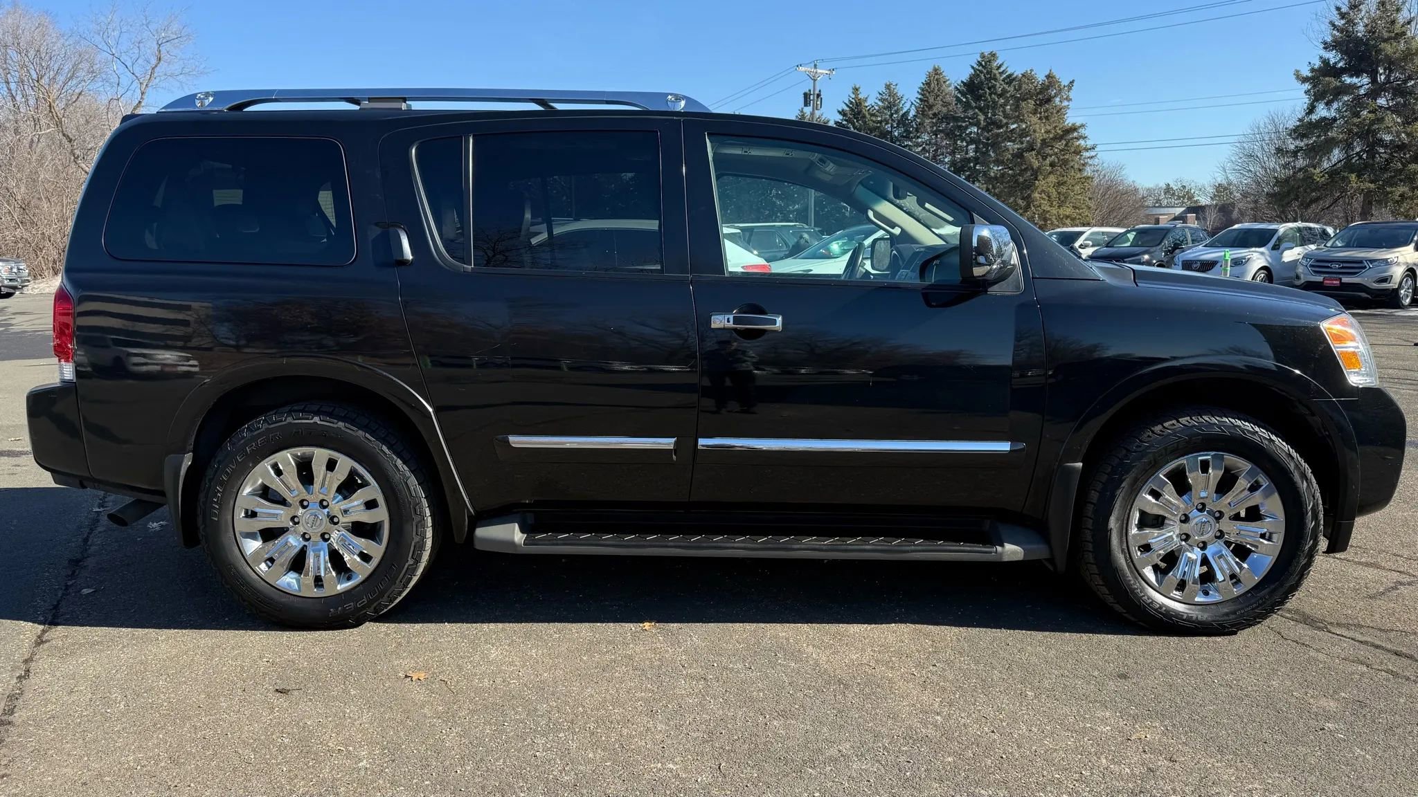 Used 2015 Nissan Armada Platinum w/ 2nd Row Captain Seat Package image 11
