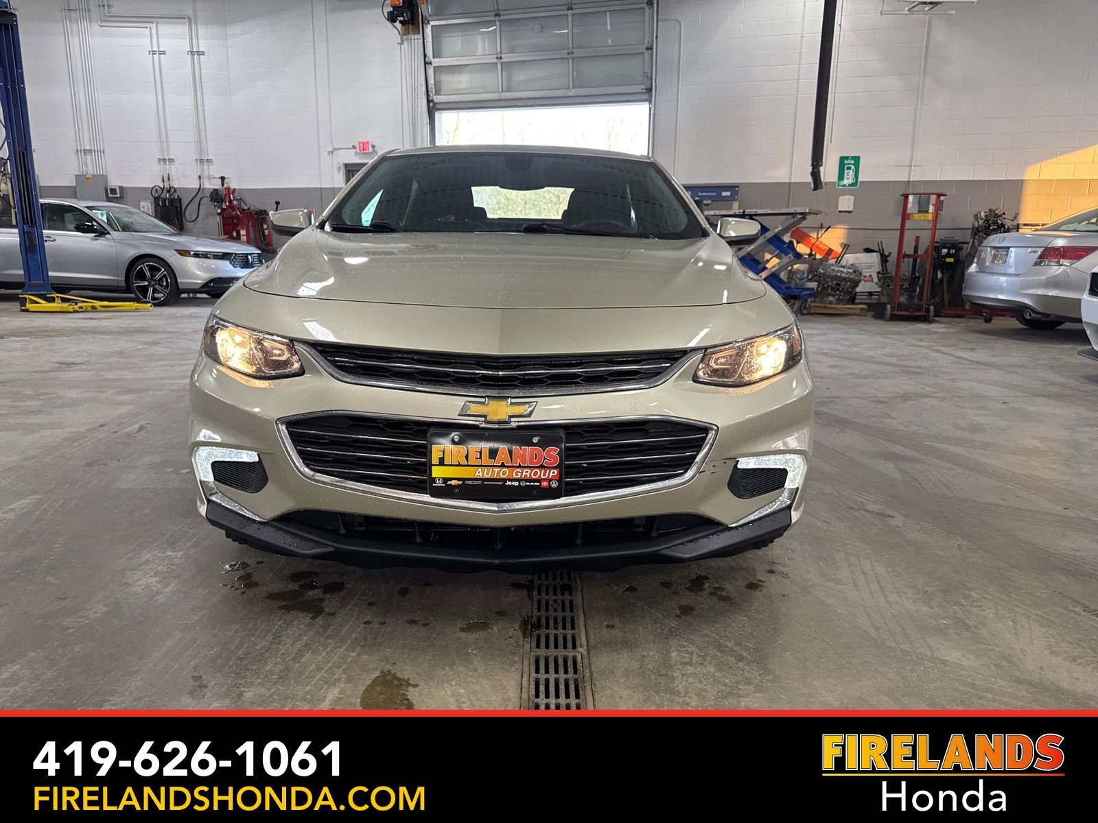 Used 2016 Chevrolet Malibu LT image 8
