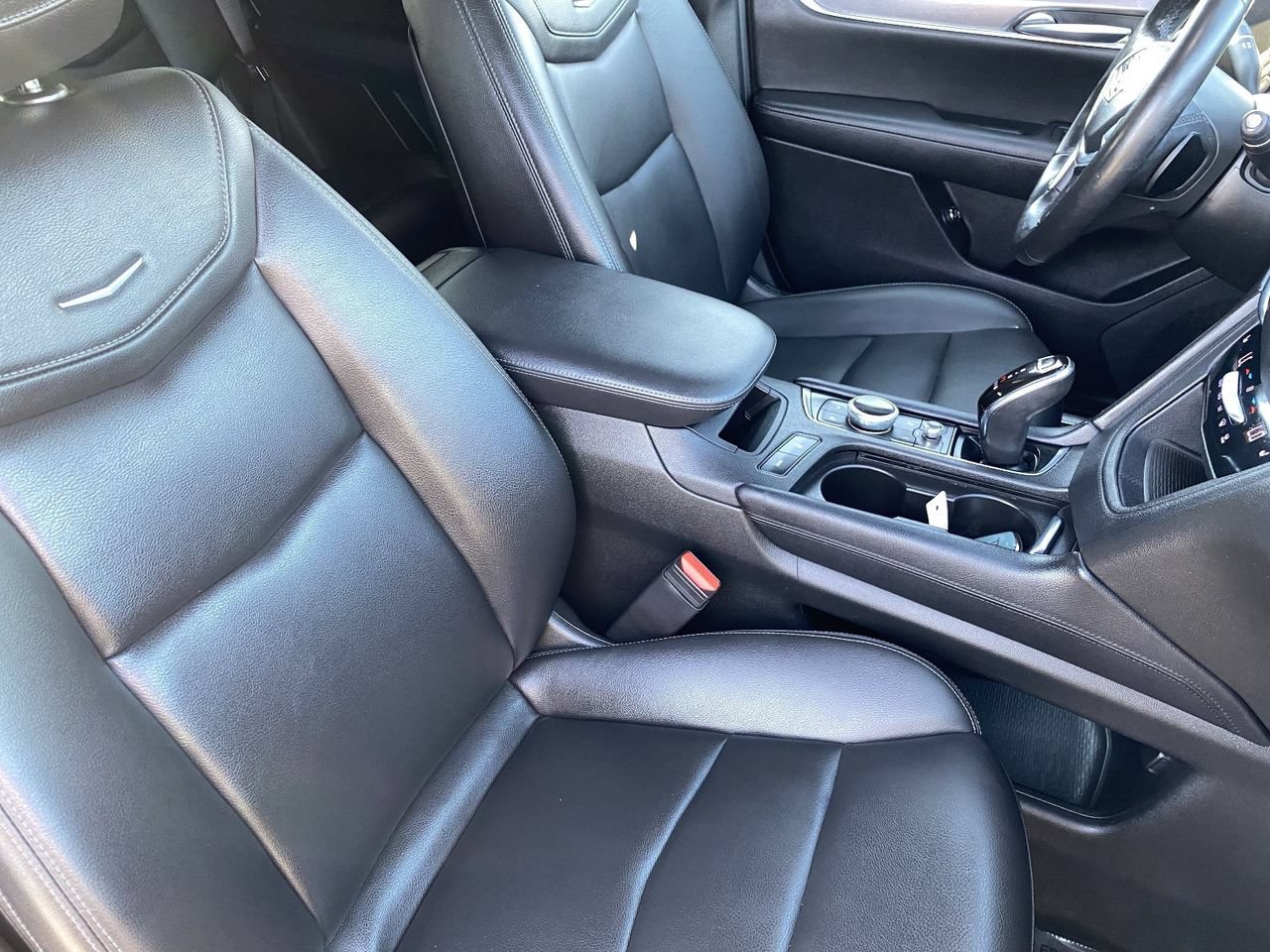 Used 2020 Cadillac XT5 Luxury FWD image 11