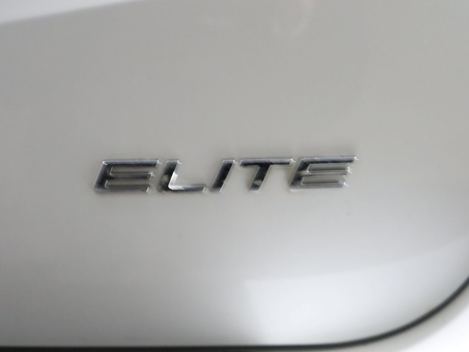 Used 2022 Honda Odyssey Elite image 11