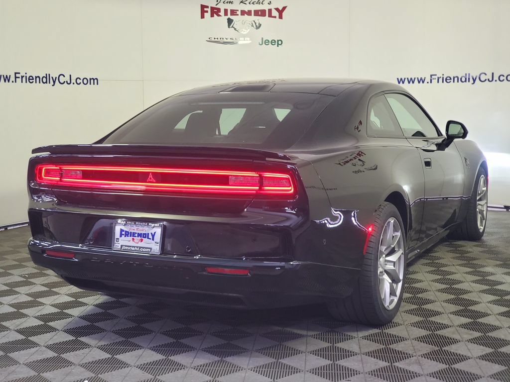 Used 2024 Dodge Charger Daytona Scat Pack w/ Plus Group AWD/4WD image 3