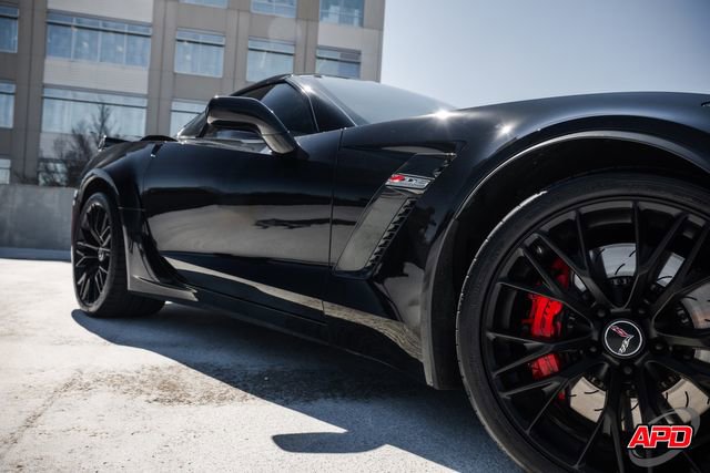 Used 2015 Chevrolet Corvette Z06 w/ 3LZ Preferred Equipment Group image 30