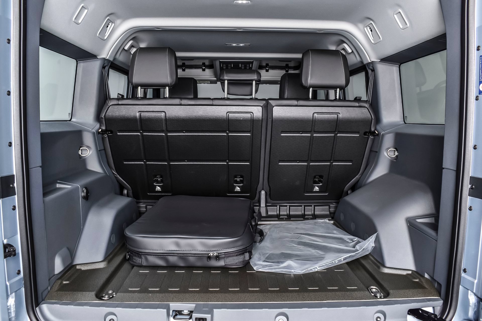 Used 2025 INEOS Grenadier Station Wagon AWD/4WD image 14