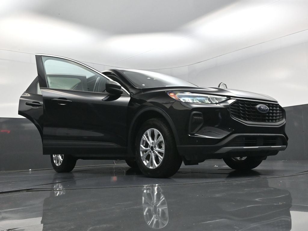 Used 2024 Ford Escape Active AWD/4WD image 27