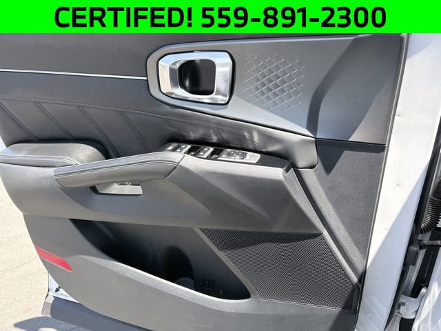 Certified 2023 Kia Sorento SX AWD/4WD image 15