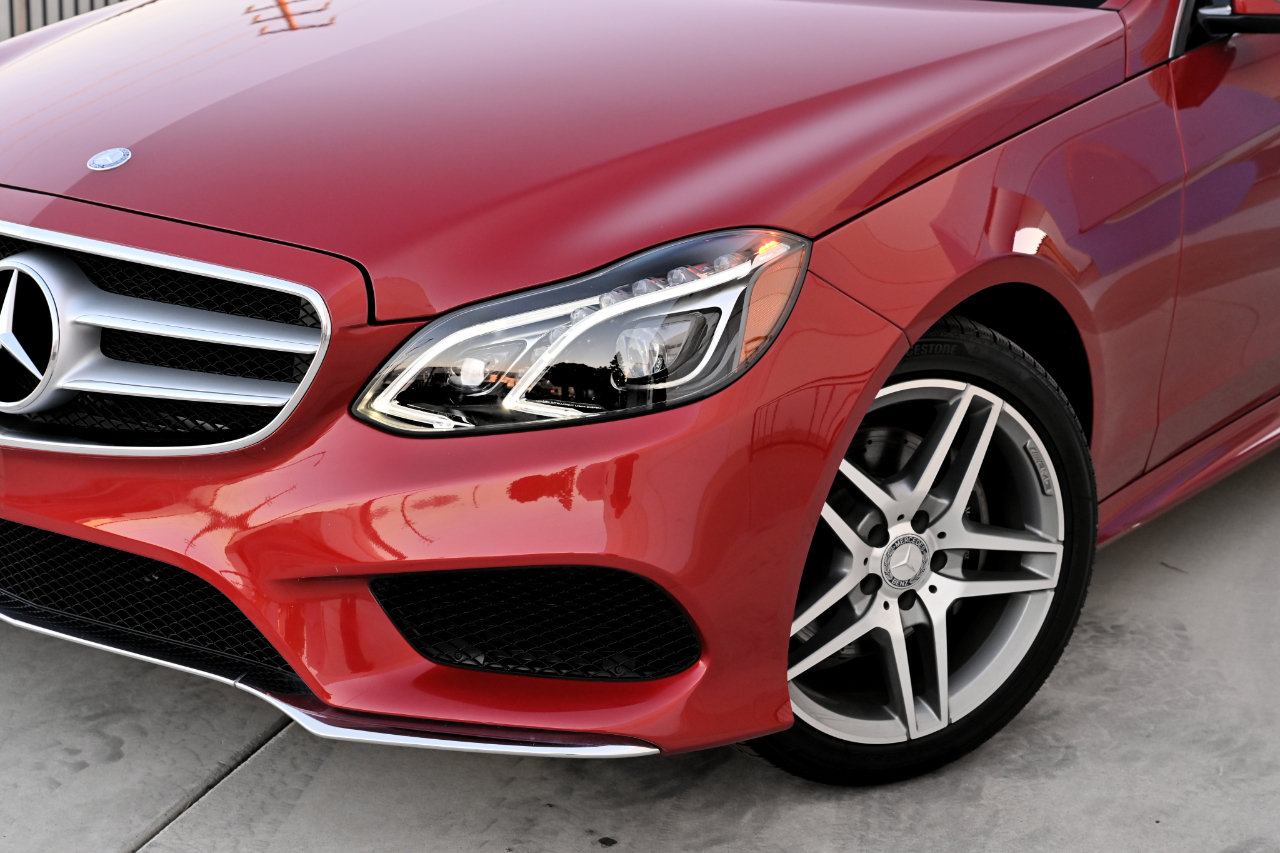Used 2014 Mercedes-Benz E 350 4MATIC Wagon image 38