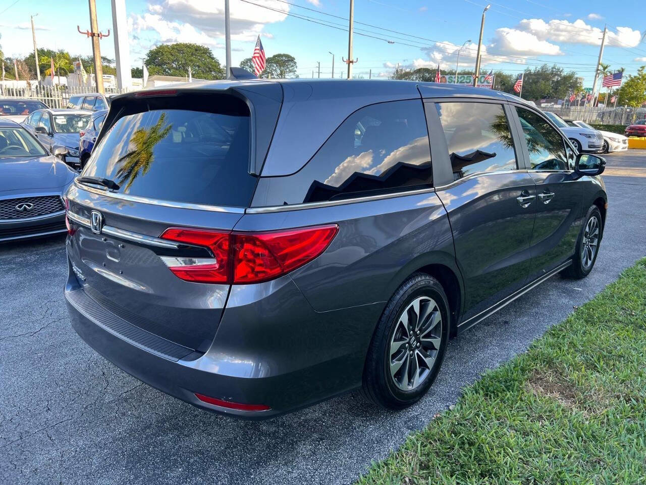Used 2021 Honda Odyssey EX-L image 7