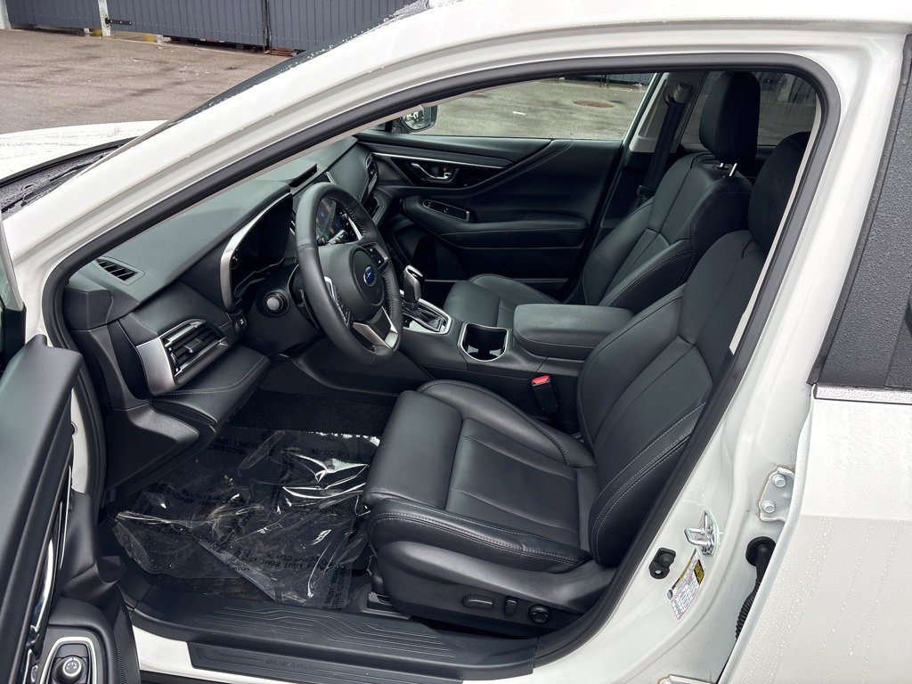 Certified 2025 Subaru Outback Limited XT w/ Popular Package #2 image 9