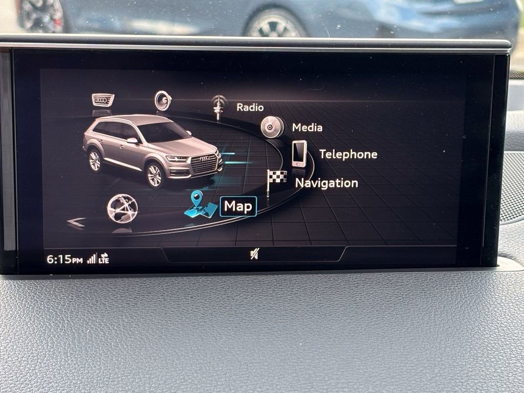 Used 2019 Audi Q7 3.0T Premium AWD/4WD image 21