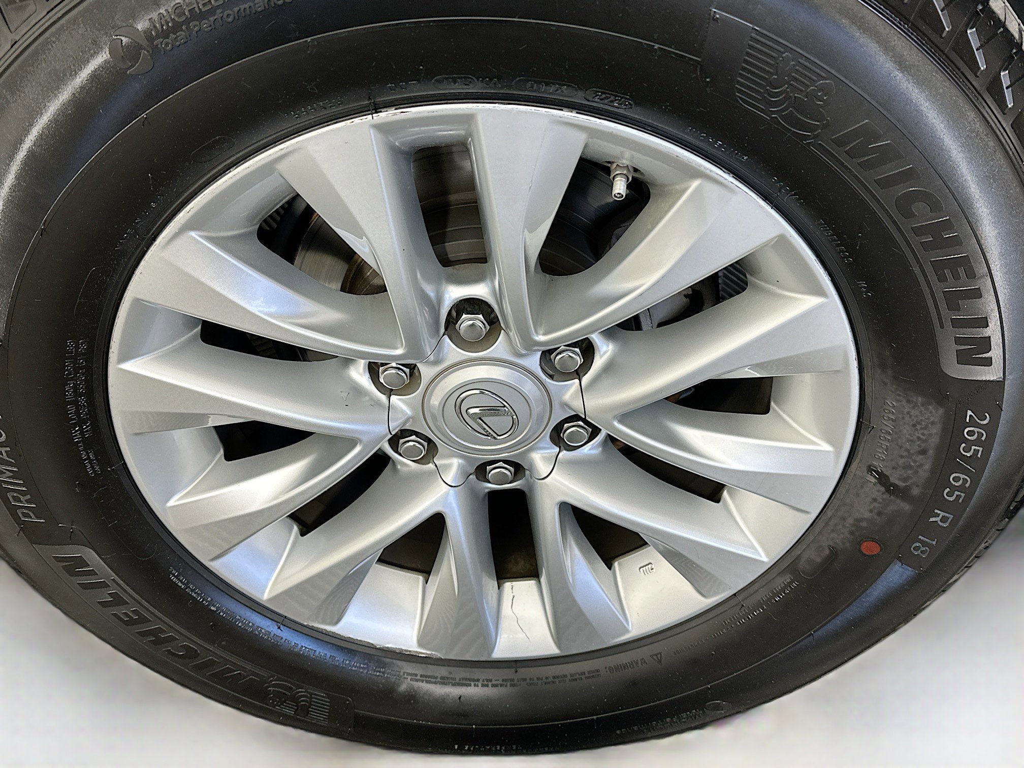 Used 2017 Lexus GX 460 Premium w/ Premium Package image 11