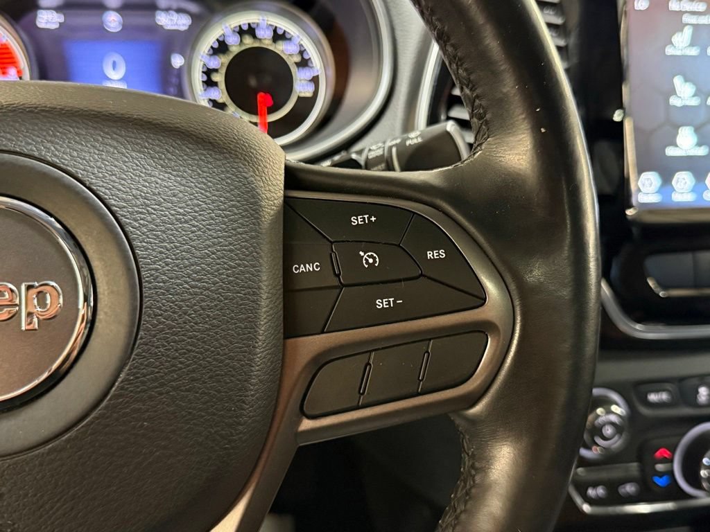 Certified 2020 Jeep Cherokee Limited AWD/4WD image 31