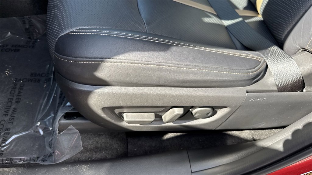 Certified 2025 MAZDA CX-70 3.3 Turbo w/ Premium Plus Pkg image 42