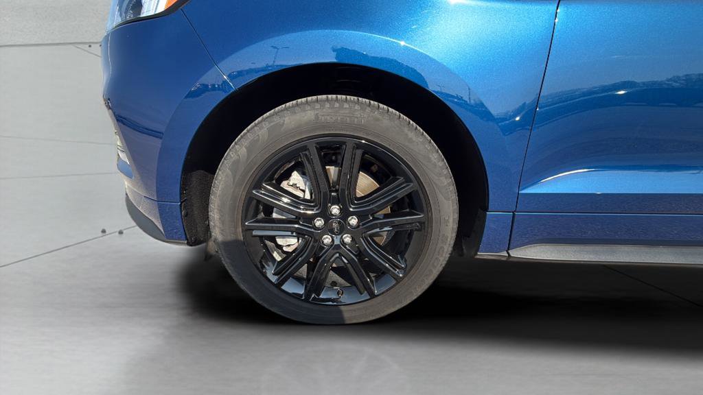 Used 2023 Ford Edge ST-Line AWD/4WD image 27