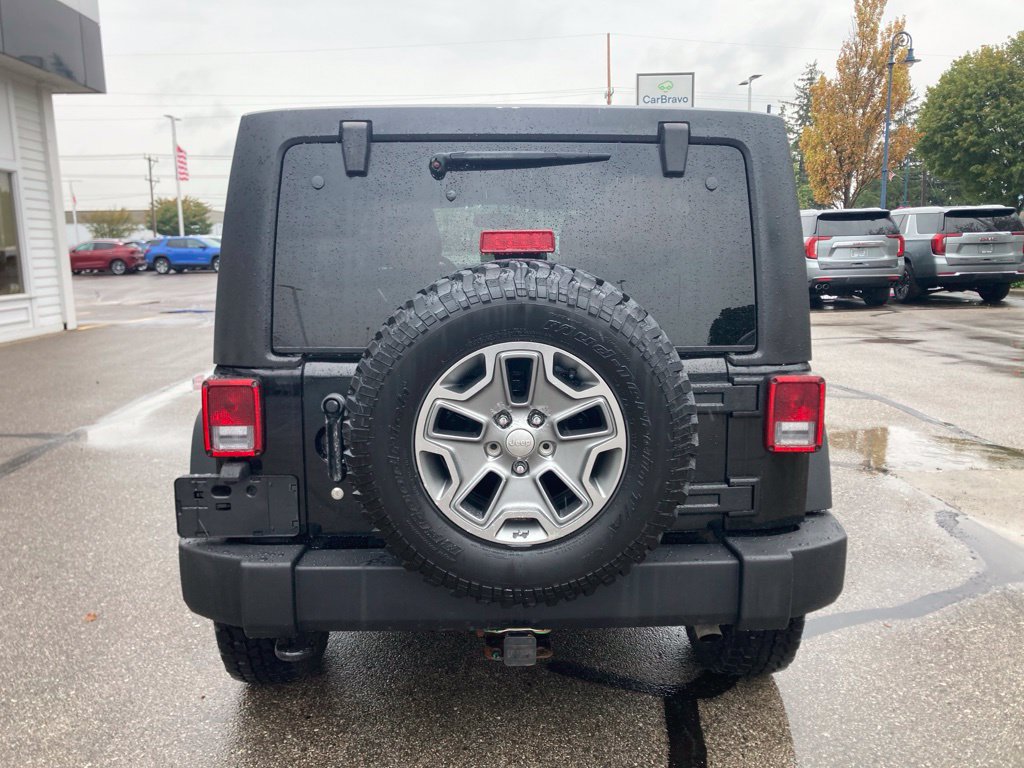 Used 2018 Jeep Wrangler Unlimited Rubicon w/ Dual Top Group AWD/4WD image 6
