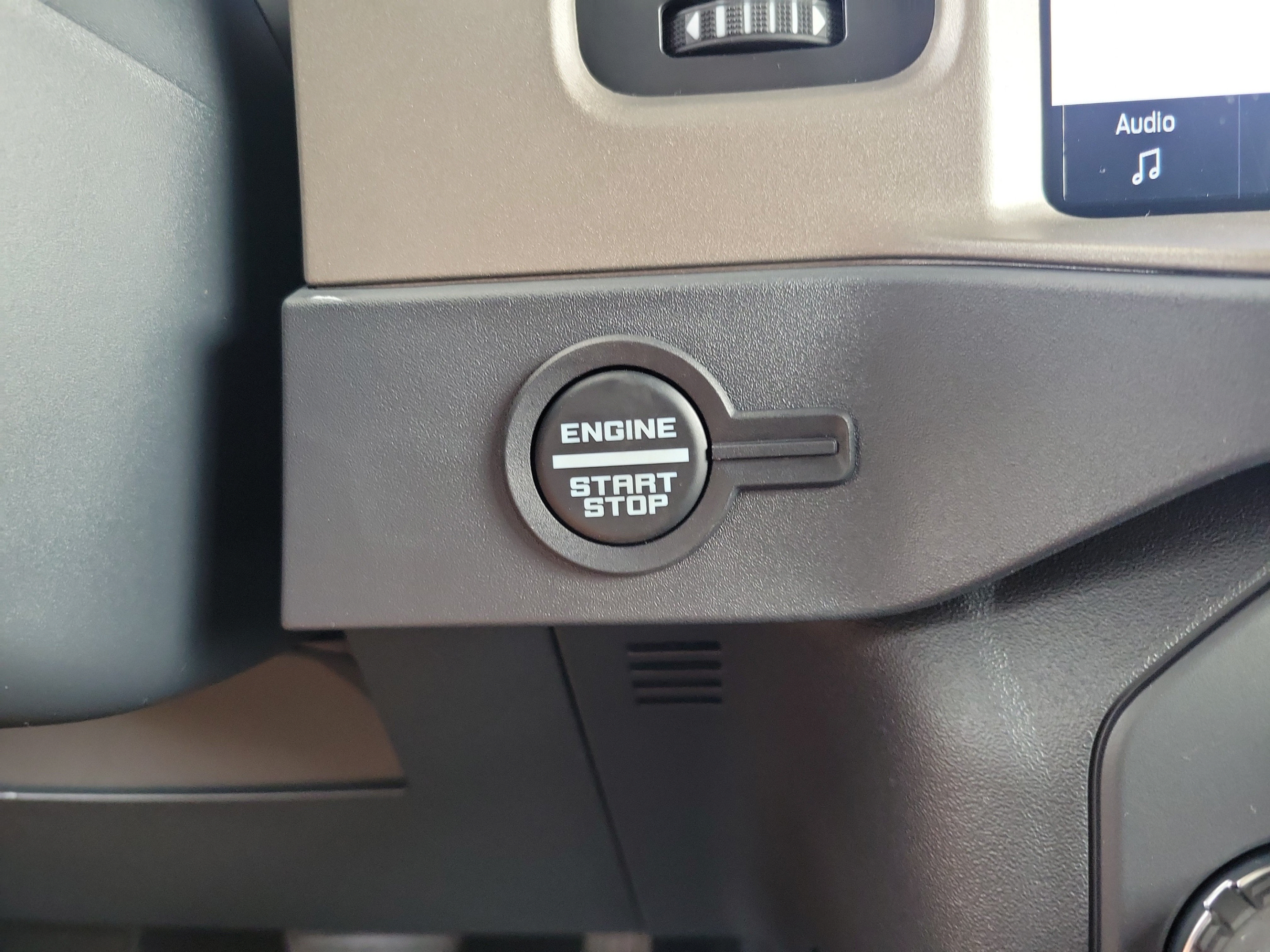 New 2026 Ford Bronco Outer Banks AWD/4WD image 27