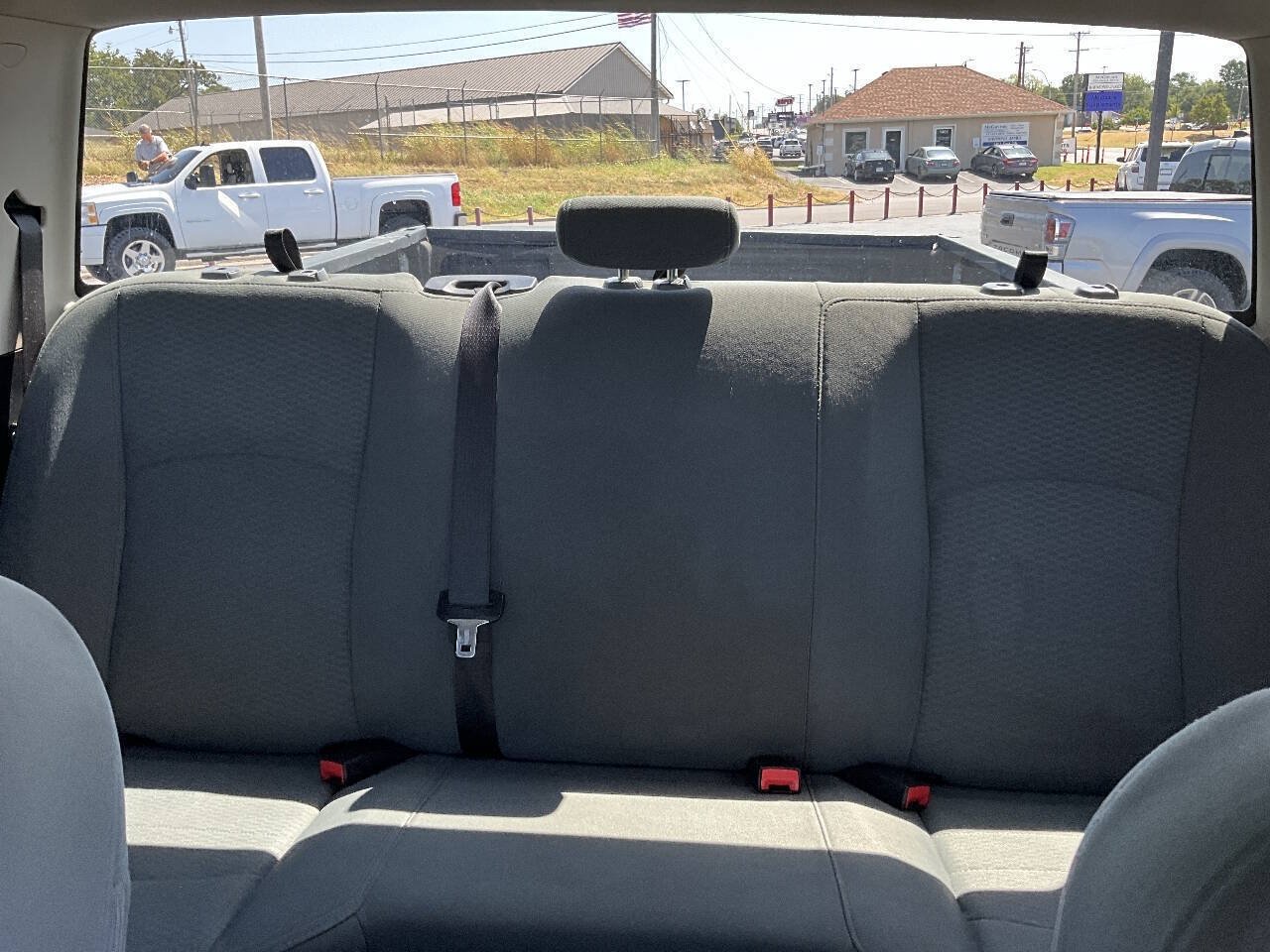 Used 2017 RAM 2500 Tradesman w/ Chrome Appearance Group AWD/4WD image 22