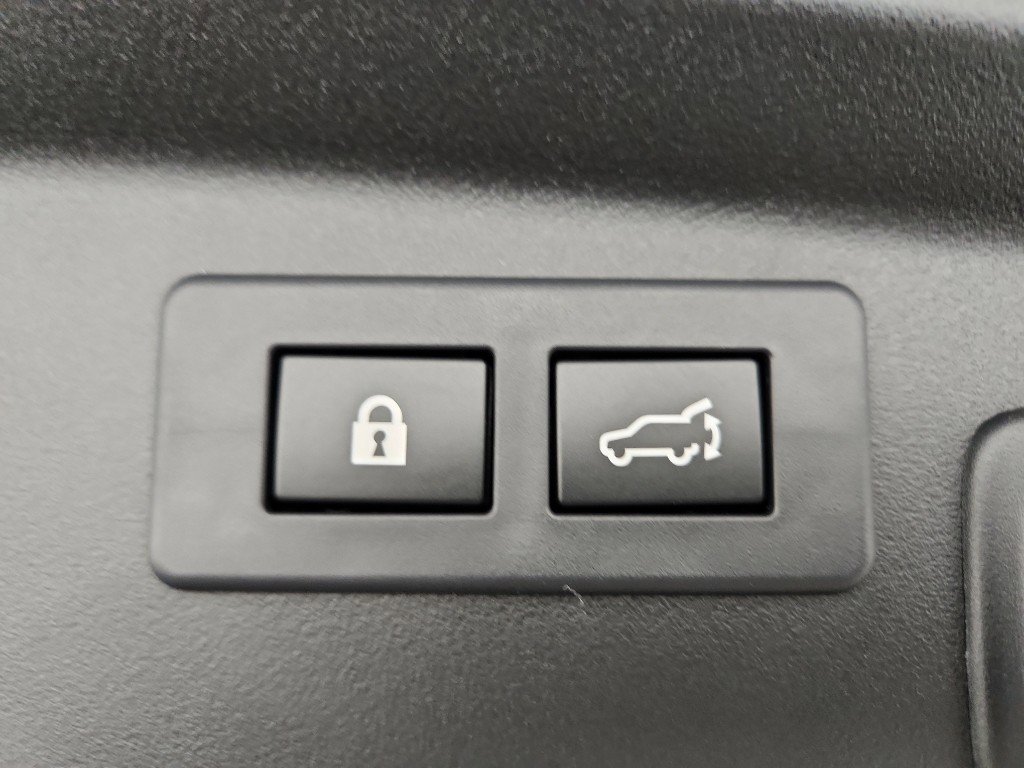 New 2026 Subaru Outback Limited AWD/4WD image 38