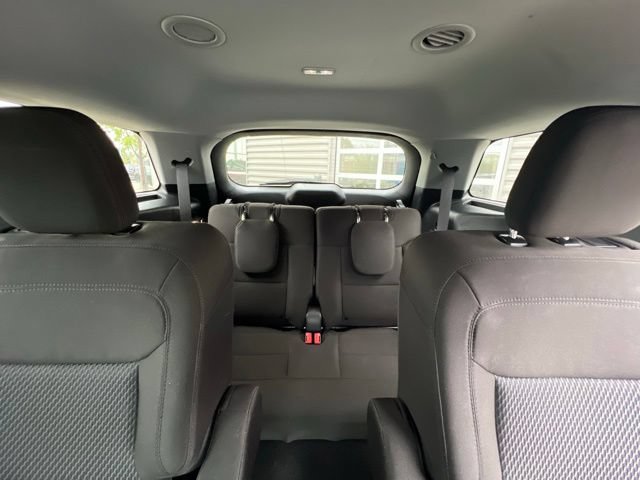 Used 2024 Ford Explorer XLT w/ Class IV Trailer Tow Package AWD/4WD image 19