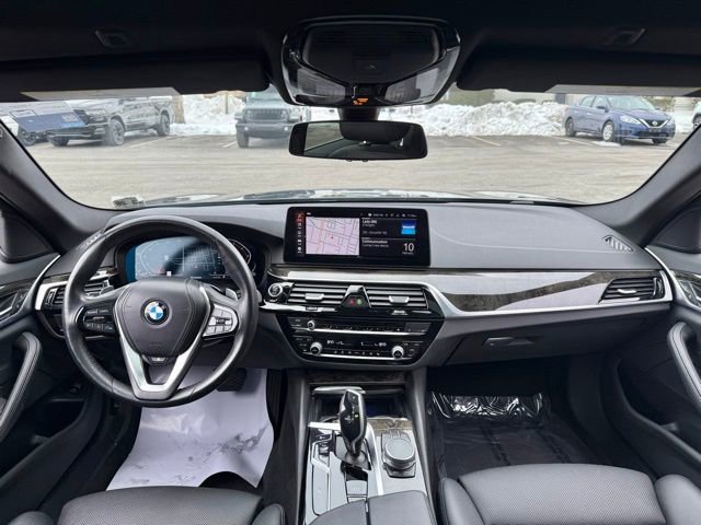 Used 2022 BMW 530i xDrive w/ Convenience Package image 35