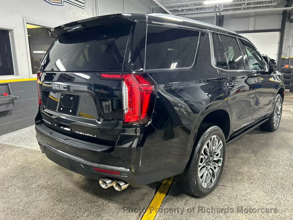 Used 2024 GMC Yukon Denali Ultimate image 3