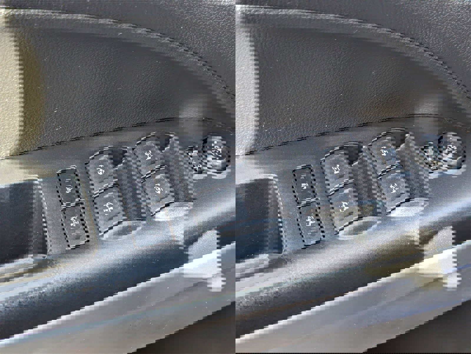 Used 2018 Chevrolet Colorado ZR2 image 19