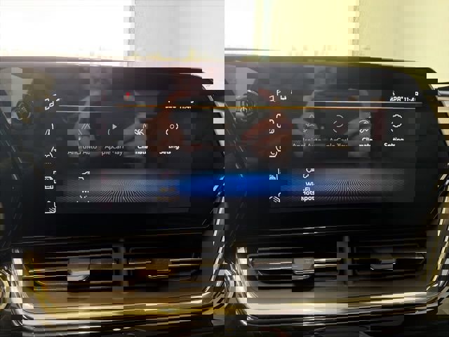 New 2026 Chevrolet Trax RS w/ Sunroof Package image 19