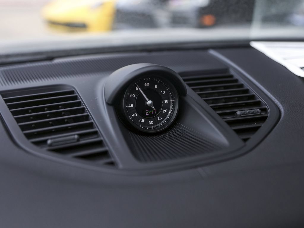 New 2026 Porsche Panamera RWD image 23