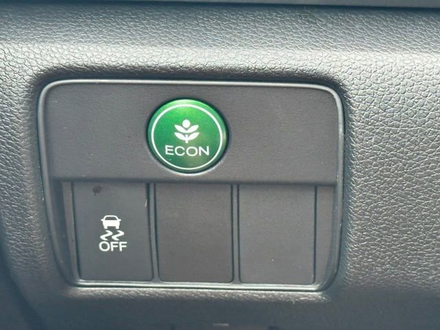 Used 2016 Honda Accord Sport image 13