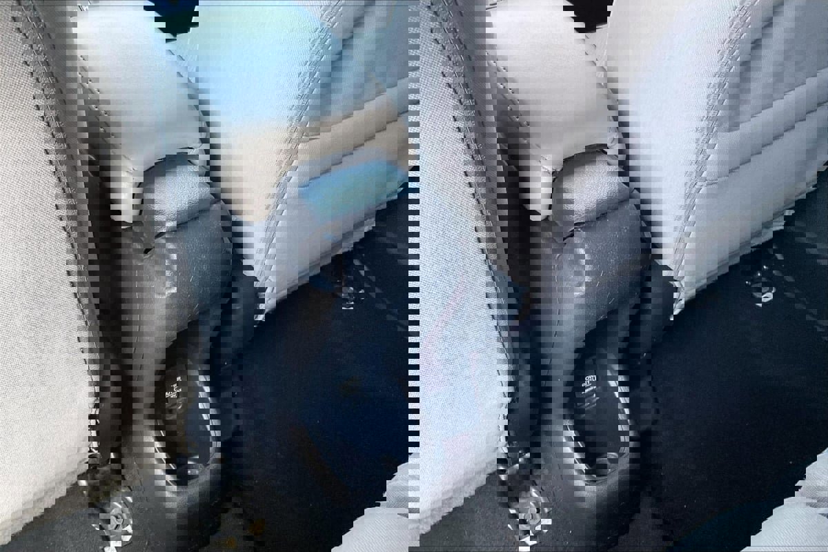 Used 2019 Honda HR-V LX image 31