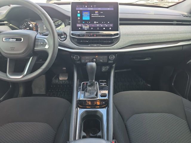 Used 2023 Jeep Compass Sport image 19