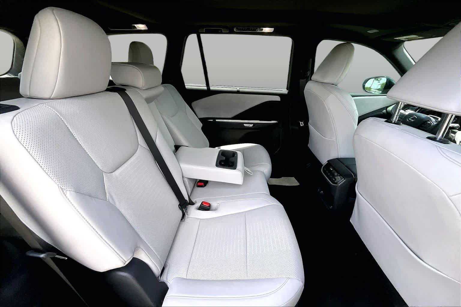 Used 2024 Lexus TX 350 FWD w/ Technology Package image 20
