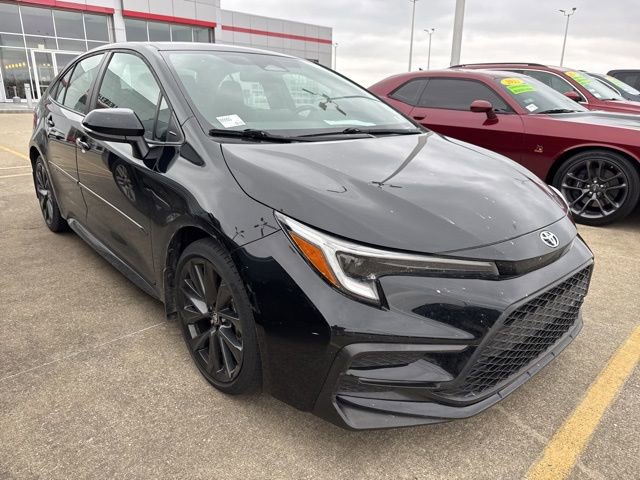 Used 2023 Toyota Corolla SE w/ Body Protecting Package (TMS) image 11