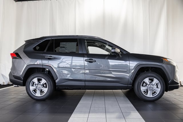 New 2025 Toyota RAV4 XLE image 3