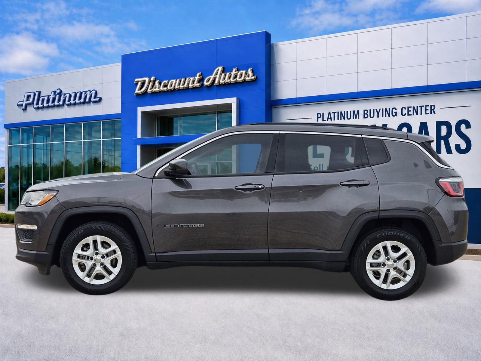 Used 2019 Jeep Compass Sport w/ Tech Group FWD image 3