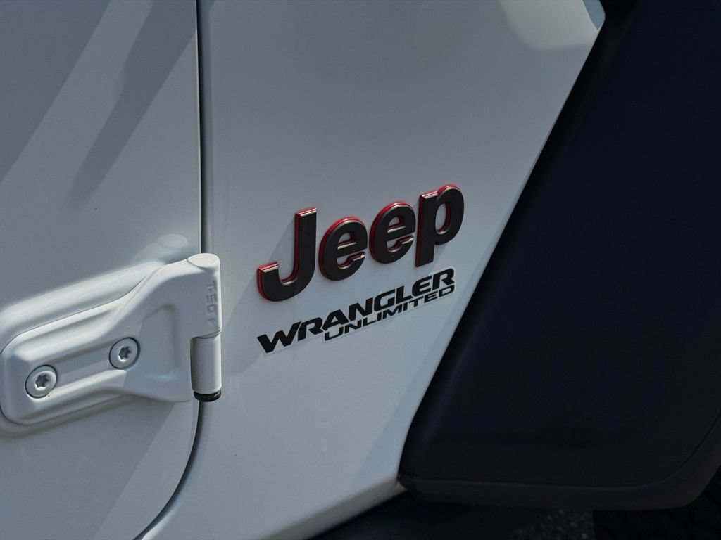 Used 2020 Jeep Wrangler Unlimited Rubicon AWD/4WD image 38