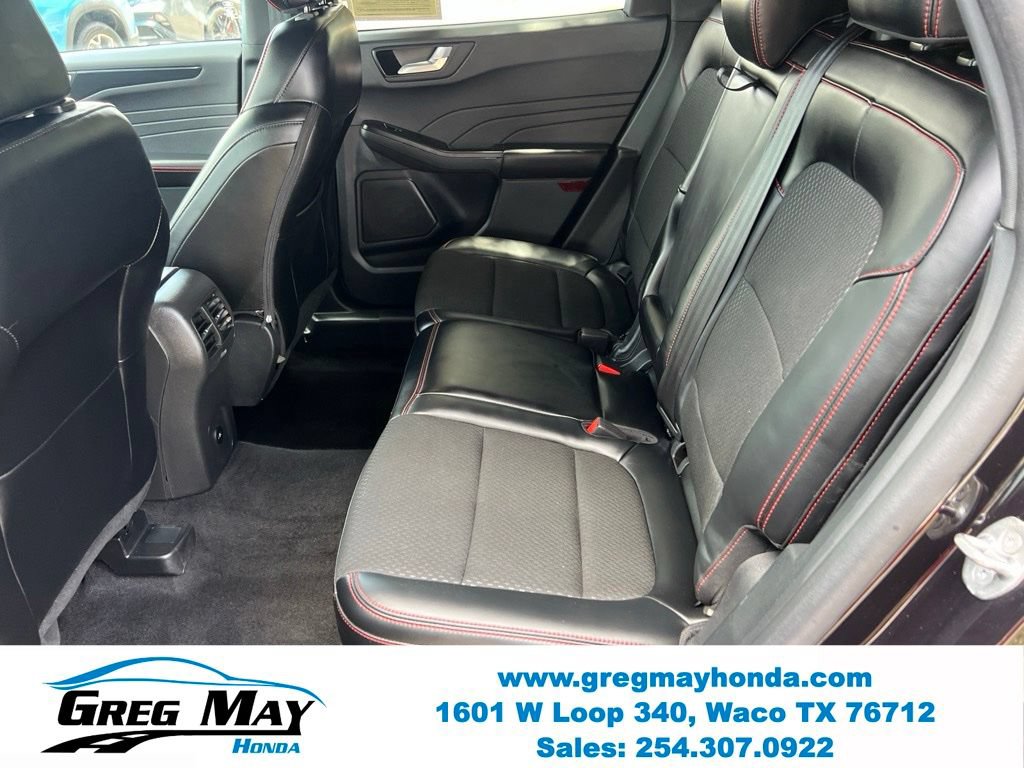 Used 2025 Ford Escape ST-Line Select AWD/4WD image 18