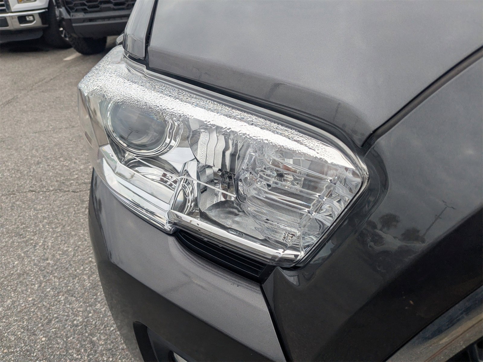 Used 2019 Toyota Tacoma SR5 image 10