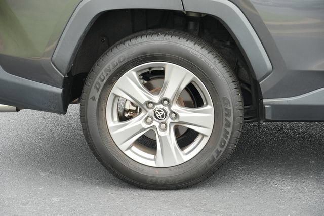 Used 2024 Toyota RAV4 XLE AWD/4WD image 10