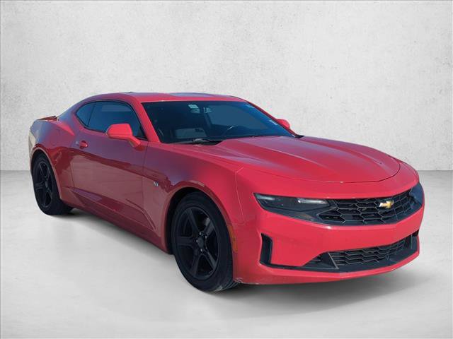 Used 2019 Chevrolet Camaro LT RWD image 4